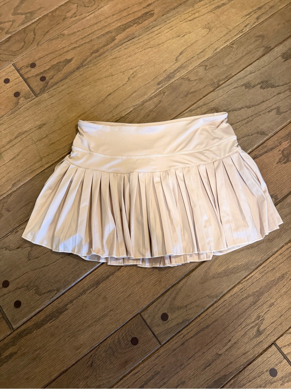 GoldHinge Women's Pleated Skort in Light Cream - Picture 2 of 2